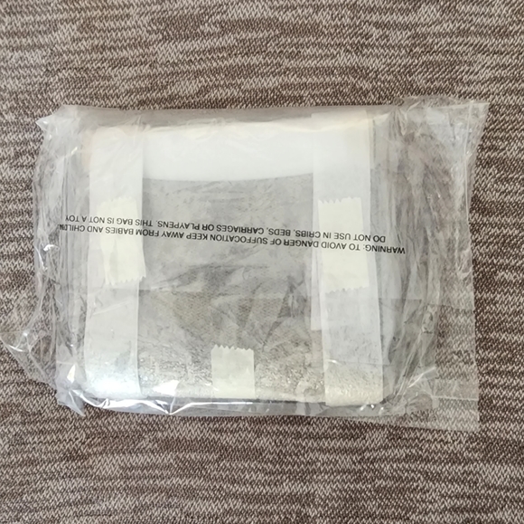 COACH Small Trifold Wallet In Blocked Signature Canvas - Picture 4 of 7